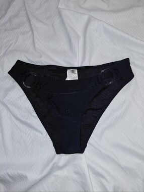Forever 21 Black Swim Bottoms Never Worn But Tag Was Taken Off